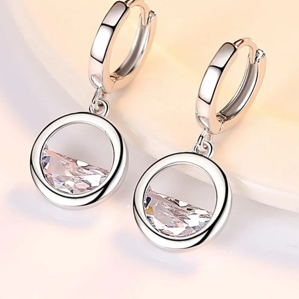 Beautiful ⭐4pc Bundle Sale⭐ Half Diamond Circle Pendant, Earrings & 18" Chain 🔗 - Picture 5 of 7